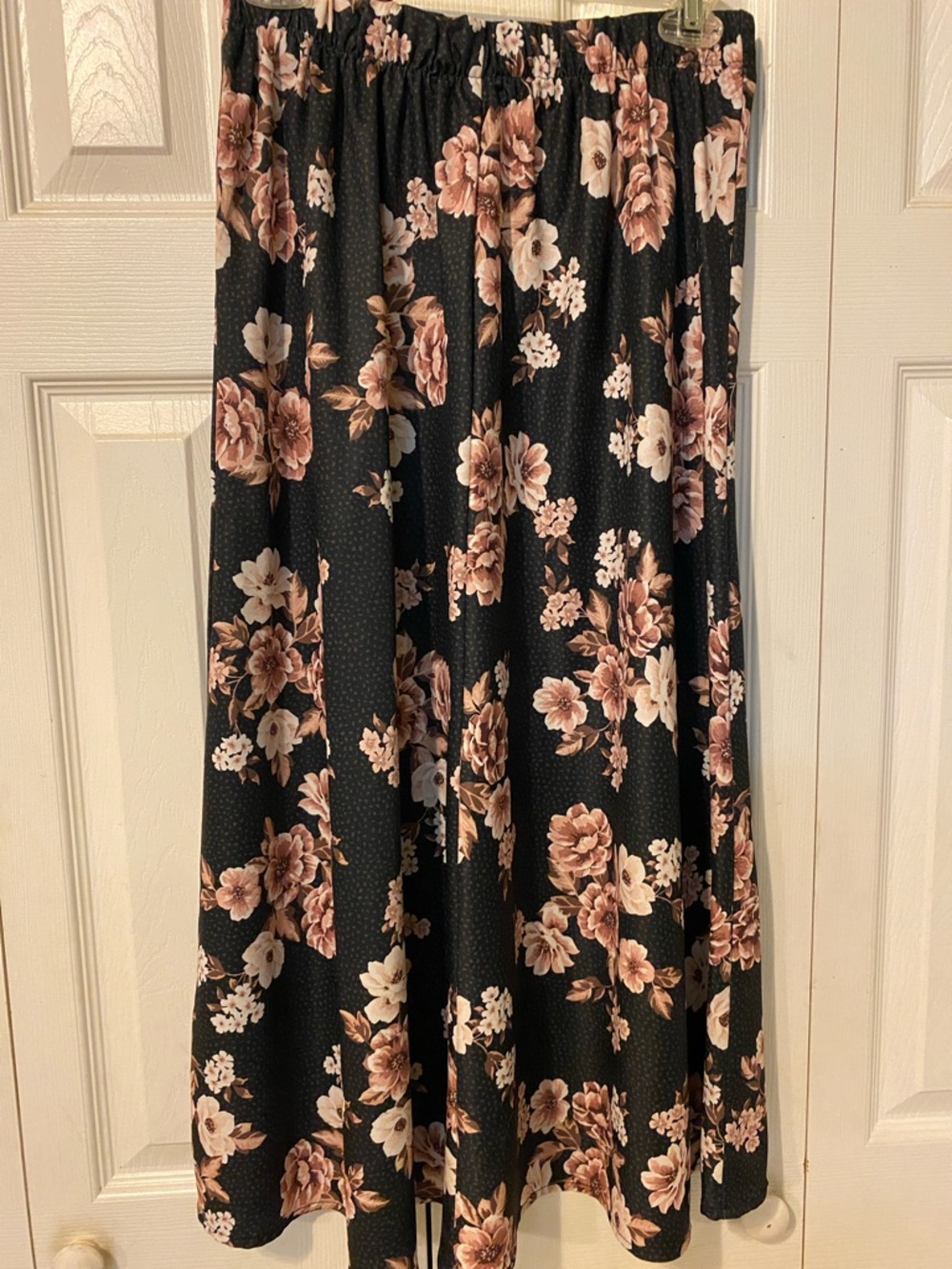 Altar’d State A-Line Midi Skirt in Black with Blush Floral Print - Picture 3 of 4